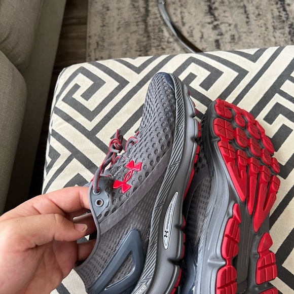 Under Armour Gemini - Picture 4 of 9